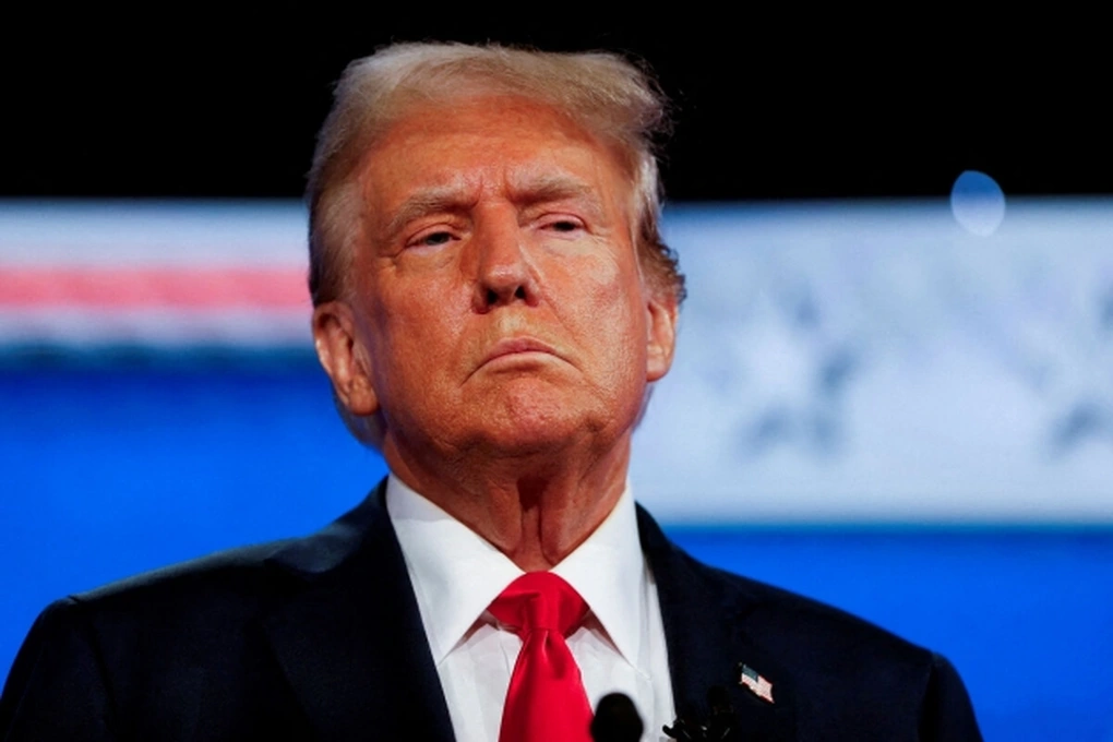 Trump Rules Out U.S. Ground Troops in Ukraine, Leaves Door Open for Air Support