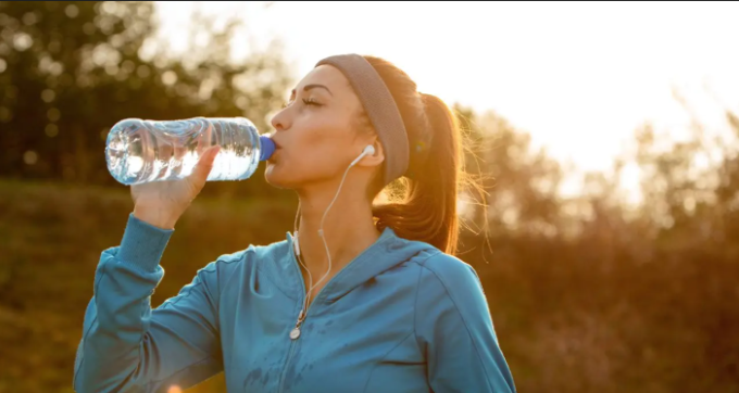 Simple Tips to Stay Hydrated and Safe from Dust