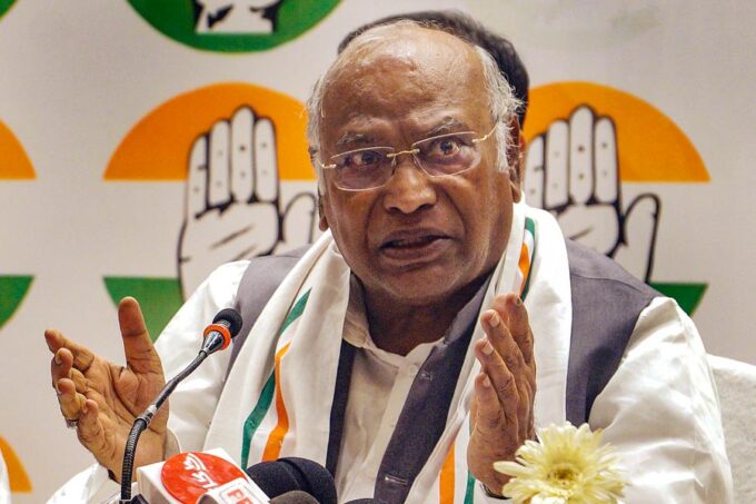 RSS Files Police Complaints Against Mallikarjun Kharge Over "Venomous Snake" Comment